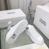 A*lexander McQueen Sneakers WM24051509