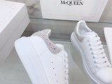 A*lexander McQueen Sneakers WM24051511