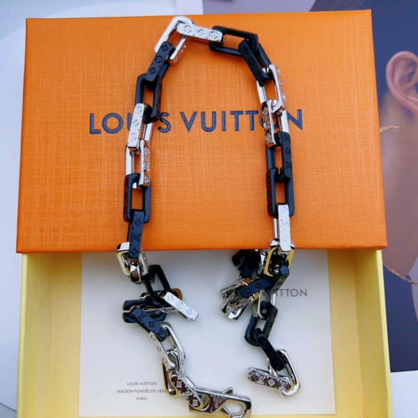 L*ouis Vuitton Jewelry JM24051522