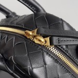 Bottega Veneta Original Get Away handbag YG24061211