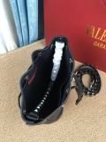 Valentino Original Garavani Rockstud YG24061208