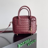 Bottega Veneta Original Get Away handbag YG24061211