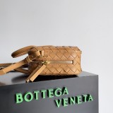 Bottega Veneta Original Get Away handbag YG24061211