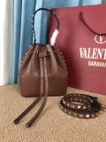 Valentino Original Garavani Rockstud YG24061208