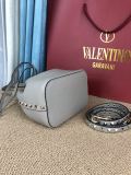 Valentino Original Garavani Rockstud YG24061208