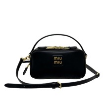 Miumiu Original Camera shoulder YG24061210