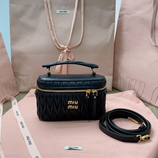 Miumiu Original shoulder YG24061906