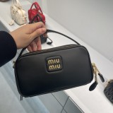 Miumiu Original Clutch YG24061901