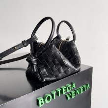 Bottega Veneta Original Small Loop Carmen shoulder bag XMYJ24062401