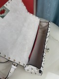 Valentino Original Garavani Rockstud shoulder bag YG24061913