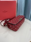 Valentino Original Garavani Rockstud shoulder bag YG24061913