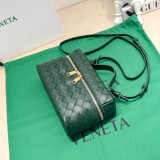 Bottega Veneta Original Makeup bag XMTJ24062117
