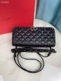 Valentino Original Garavani Rockstud shoulder bag YG24061913