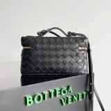 Bottega Veneta Original Makeup bag 1B24072305