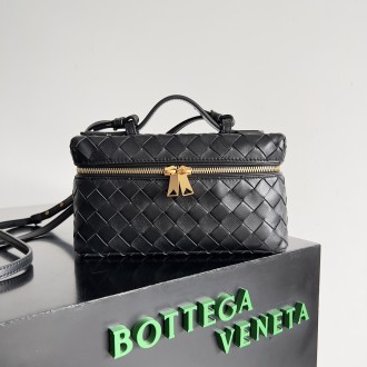 Bottega Veneta Original Makeup bag 1B24072305
