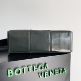 Bottega Veneta 3 colors Original Cassette shoulder bag 1B24072306