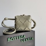 Bottega Veneta Original Small Loop Carmen shoulder bag 1B24072304