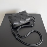 Bottega Veneta Original Small Loop Carmen shoulder bag 1B24072303