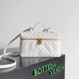 Bottega Veneta Original Makeup bag 1B24072305