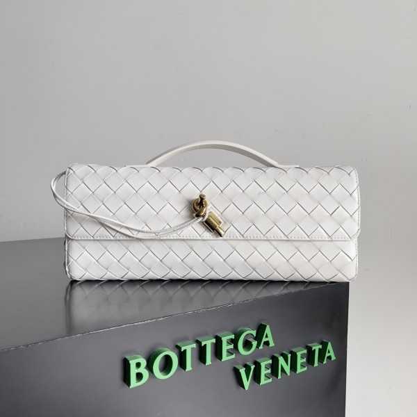 Bottega Veneta Original Knot Cltuch bag 1B24081120