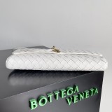 Bottega Veneta Original Knot Cltuch bag 1B24081120