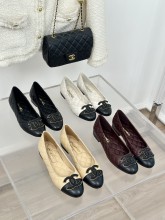 Chanel flat shoes HG24082910