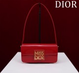 Dior Original Adjustable leather shoulder strap bag 1B24083101