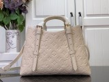 Louis vuitton Origina Monogram Empreinte Leather SAC TOTE V BB MX24090309