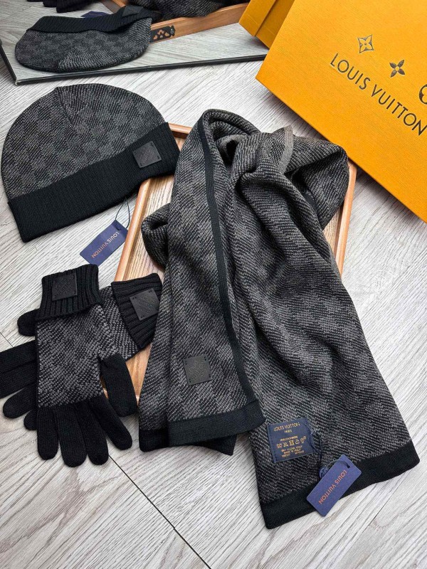 L* V Hat Scarf Gloves AN24091904