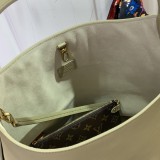Louis vuitton original monogram passy Chain Bag MX24092516