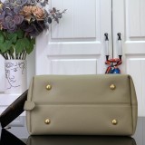 Louis vuitton original monogram passy Chain Bag MX24092516
