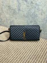 Saint Laurent Original Cassandra Small in Grain shoulder bag BV24101215