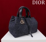 Dior Original Montaigne Canvas shoulder bag MX24101203