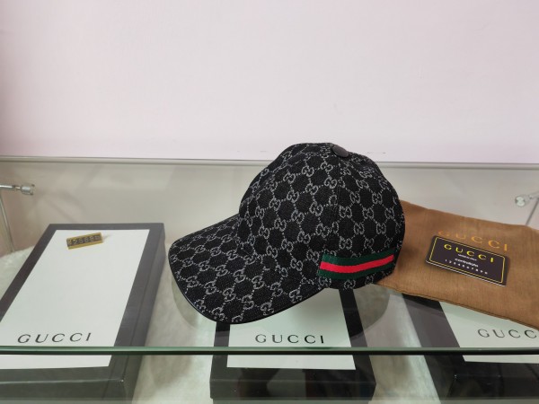 G*UCCI Hat AN 24102213