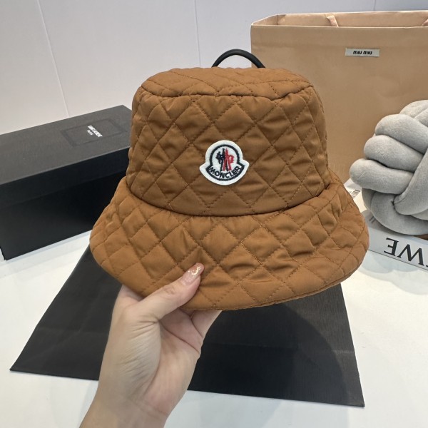 Mnocler Hat AN 24102203