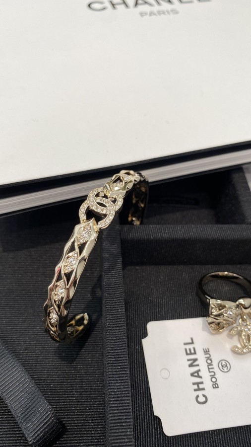 C*HANEL 1:1 Jewelry Bracelet yy24102514
