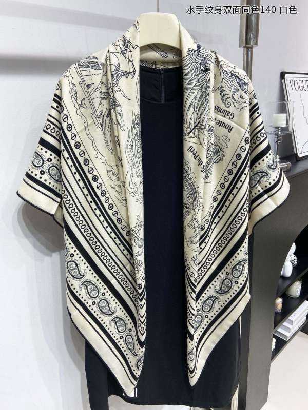 H*ERMES scarf cashmere 140*140CM AN24102705