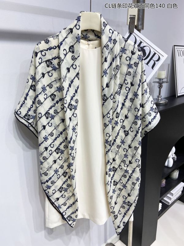 C*ELINE scarf cashmere 140*140CM AN24102701