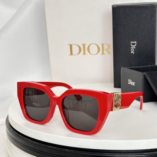 D*IOR Sunglass shangmei 24111105
