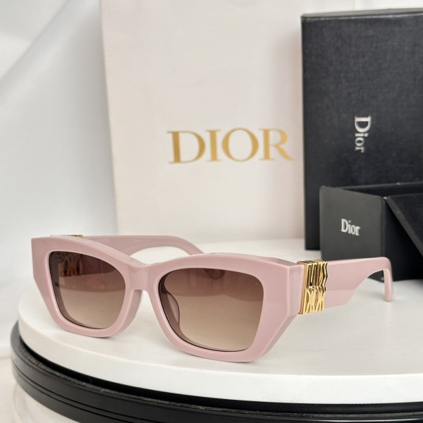 D*IOR Sunglass shangmei 24111104