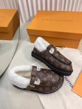 L* V  shoes WM24111611