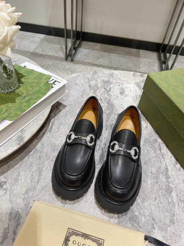 G*UCCI loafer shoes  WM24111604