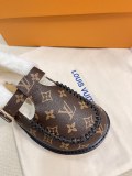 L* V  shoes WM24111611