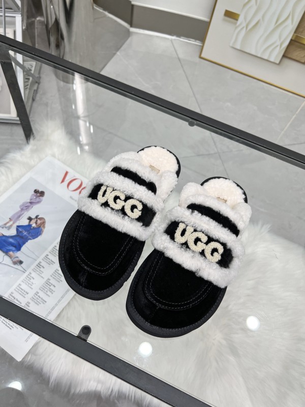 UGG  shoes WM24111702
