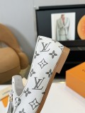 L*V loafer shoes  WM24111608