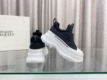A*lexander McQueen Unisex Sneakers WM24111715