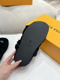 Louis Vuitton women flat shoes HG24112515