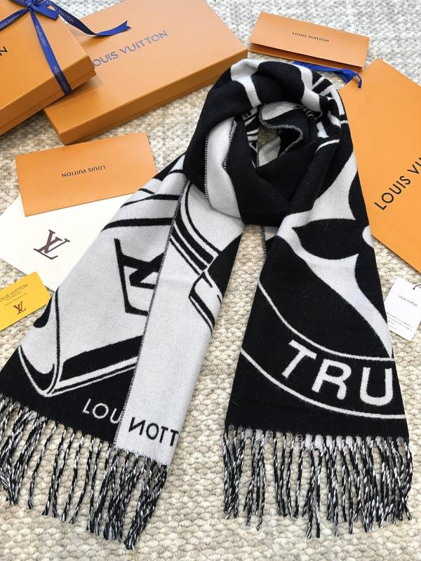 L* V scarf cashmere 34*220CM AN24112501
