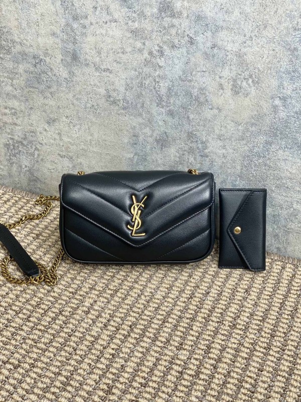 Saint Laurent Original Cassandra Small in Grain shoulder bag MTX25011201
