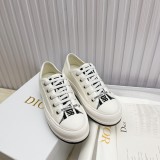 D*ior shoes WM25020815